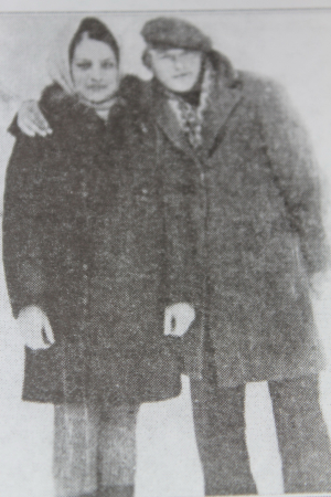 Ванюга з держанівською модницею Любою (зима 1971 року)