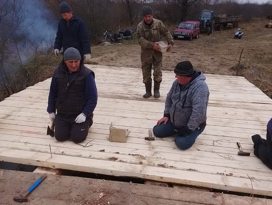 Відновили дерев&rsquo;яний міст у Смячі