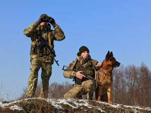 ВОЮВАТИ НЕ МОЖНА ТІКАТИ