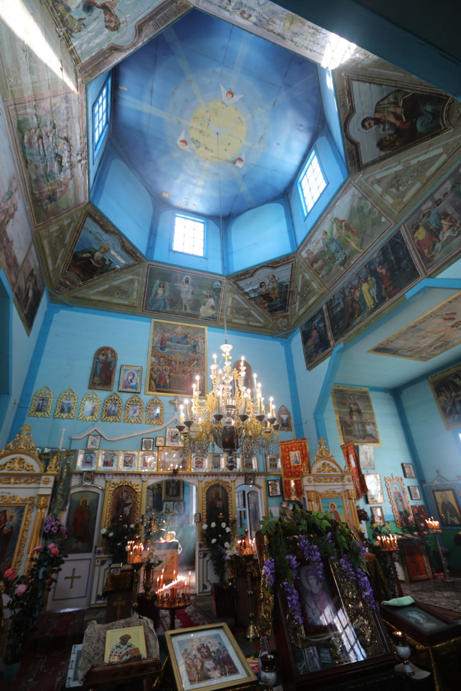 Дерев’яна перлина прикордоння: дива та легенди Георгіївського храму у Вербівці