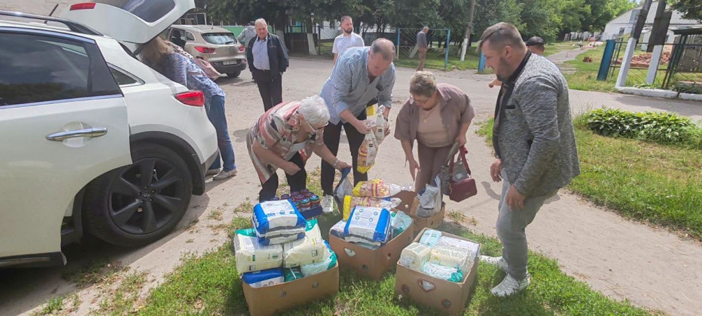 Спілка жінок Чернігівщини привезла благодійну допомогу у психоневрологічний інтернат
