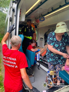 поліція і медики