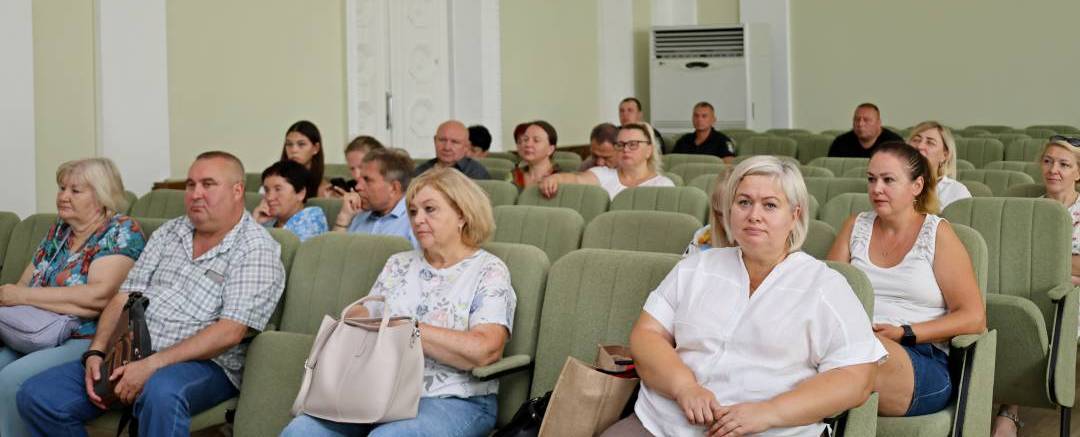працівники міської ради