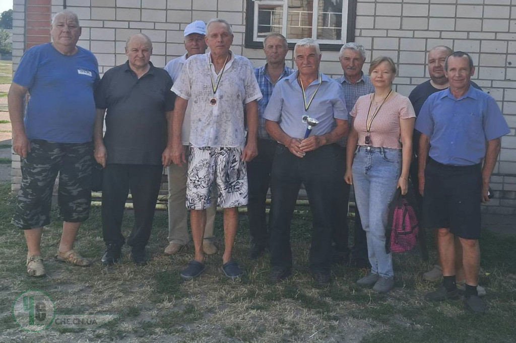 шахісти